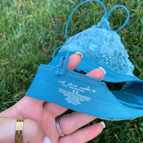 Urban Outfitters Out From Under Bralette - Picture 4 of 7